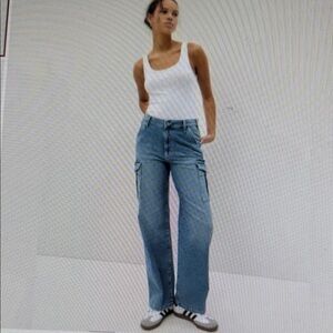 High Rise Born to Chill Wide Leg Side Cargo Relaxed Fit Loose Light Wash 14